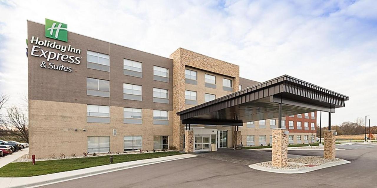 Holiday Inn Express & Suites - Michigan City By Ihg Exterior photo